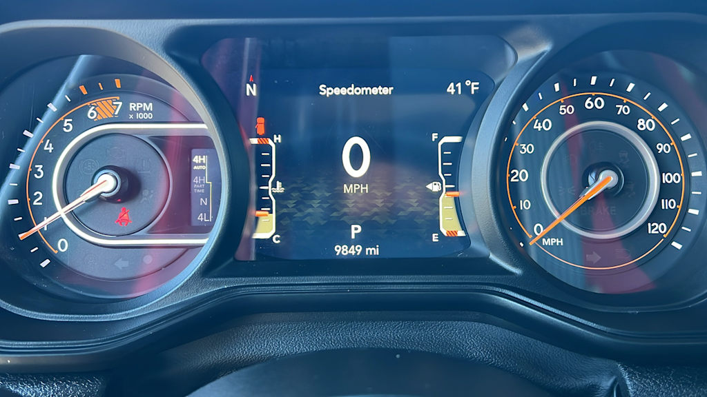 Thumbnail: 2024 Jeep Wrangler - 15