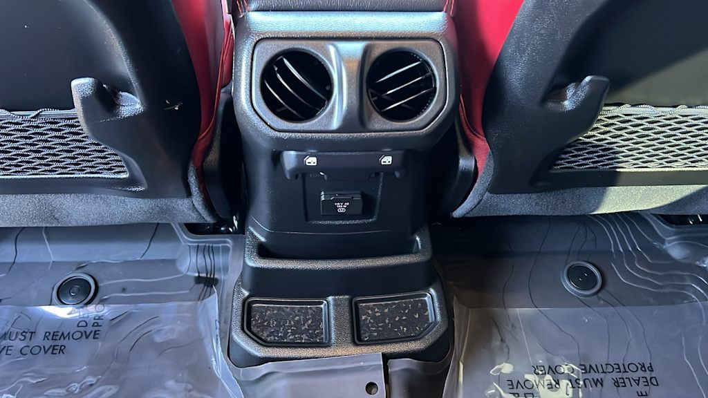 Thumbnail: 2024 Jeep Wrangler - 29