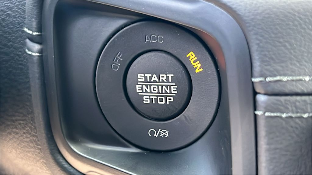 2025 Jeep Wrangler Rubicon 24