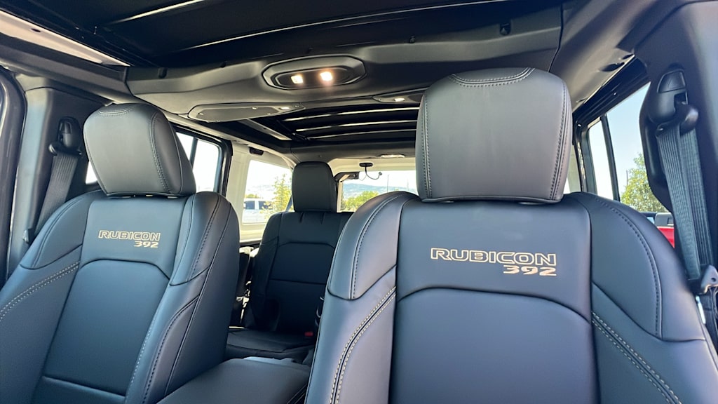 Thumbnail: 2025 Jeep Wrangler - 22