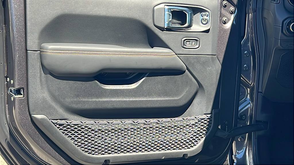 Thumbnail: 2025 Jeep Wrangler - 29