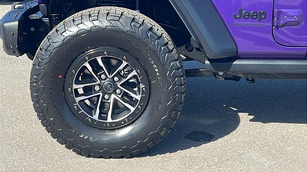 Thumbnail: 2026 Jeep Wrangler - 8
