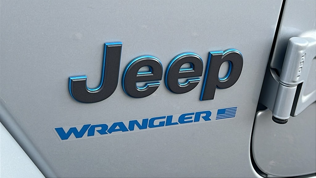 Thumbnail: 2024 Jeep Wrangler - 7