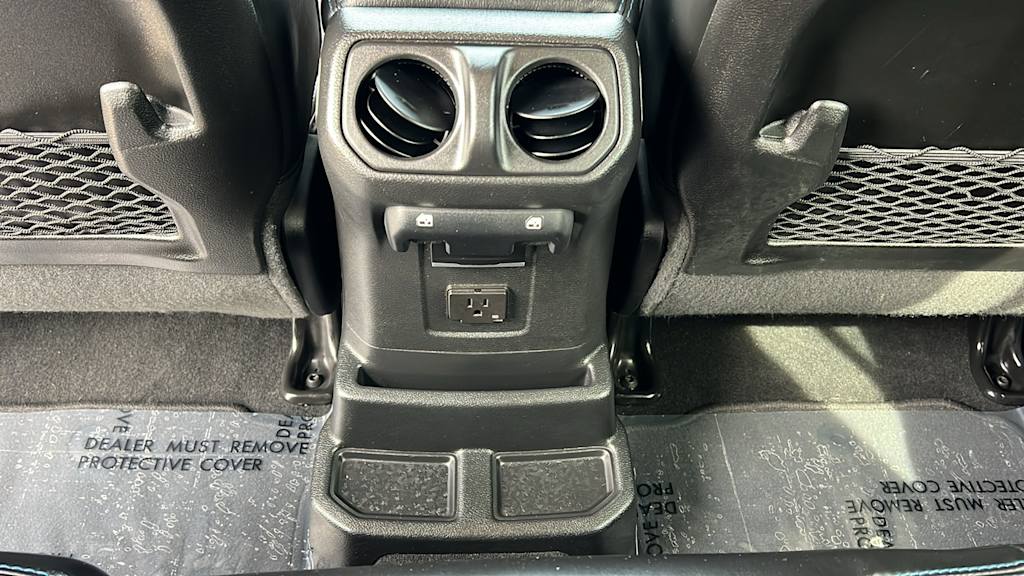 Thumbnail: 2024 Jeep Wrangler - 29
