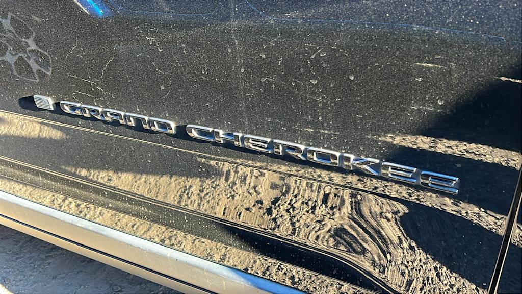 Thumbnail: 2023 Jeep Grand Cherokee - 4