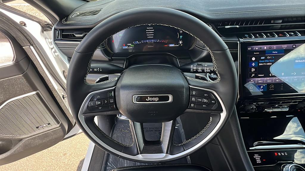 Thumbnail: 2024 Jeep Grand Cherokee - 9