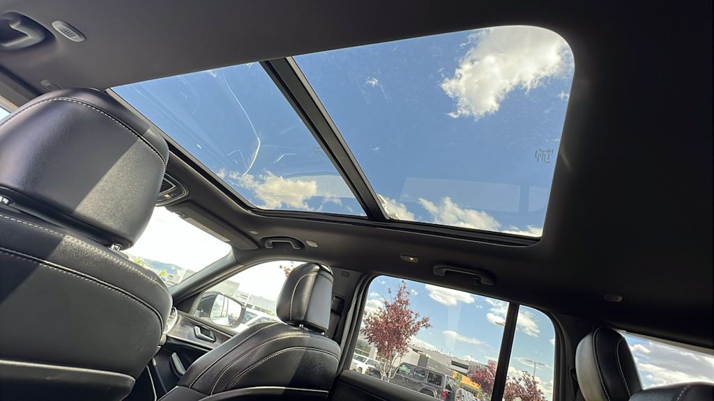 Thumbnail: 2024 Jeep Grand Cherokee - 31