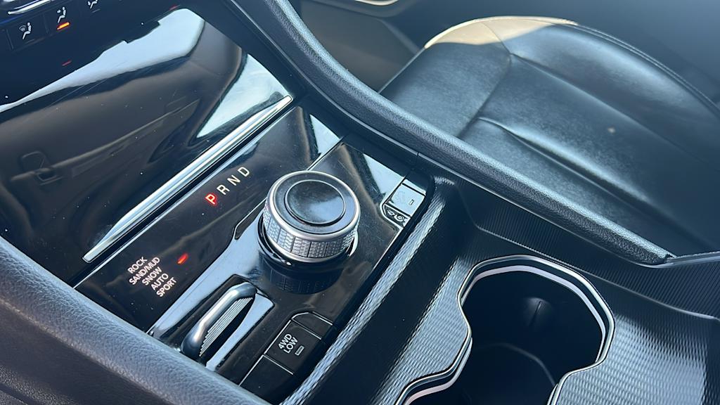 Thumbnail: 2024 Jeep Grand Cherokee - 15