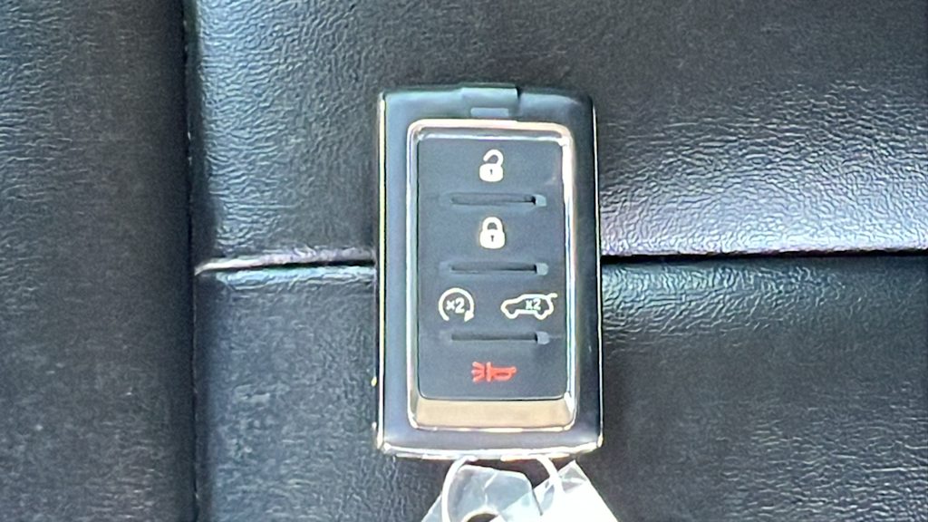 Thumbnail: 2024 Jeep Grand Cherokee - 17