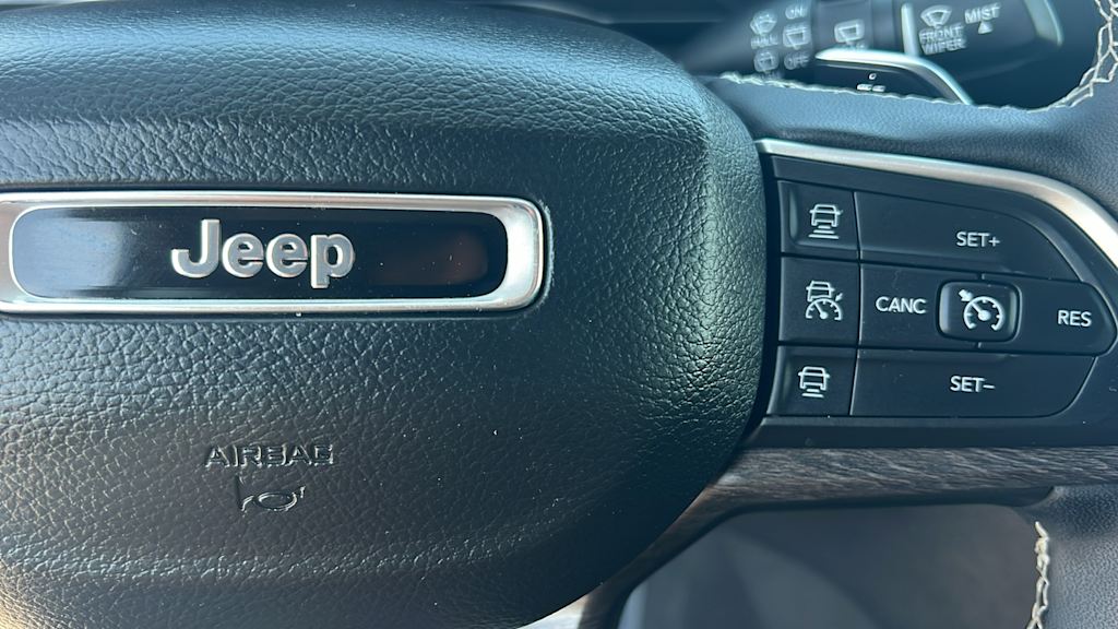 Thumbnail: 2024 Jeep Grand Cherokee - 26