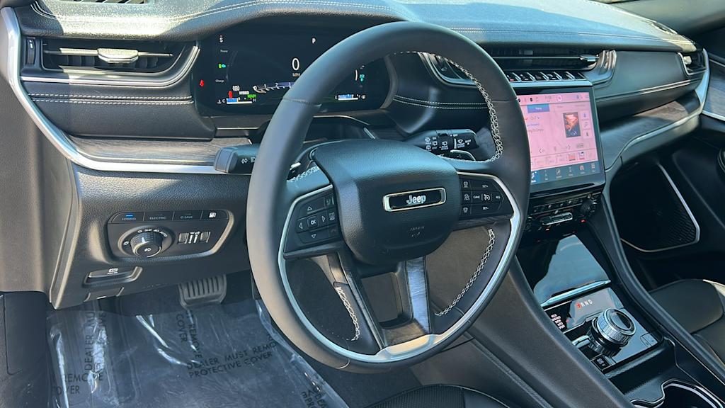 Thumbnail: 2025 Jeep Grand Cherokee - 2