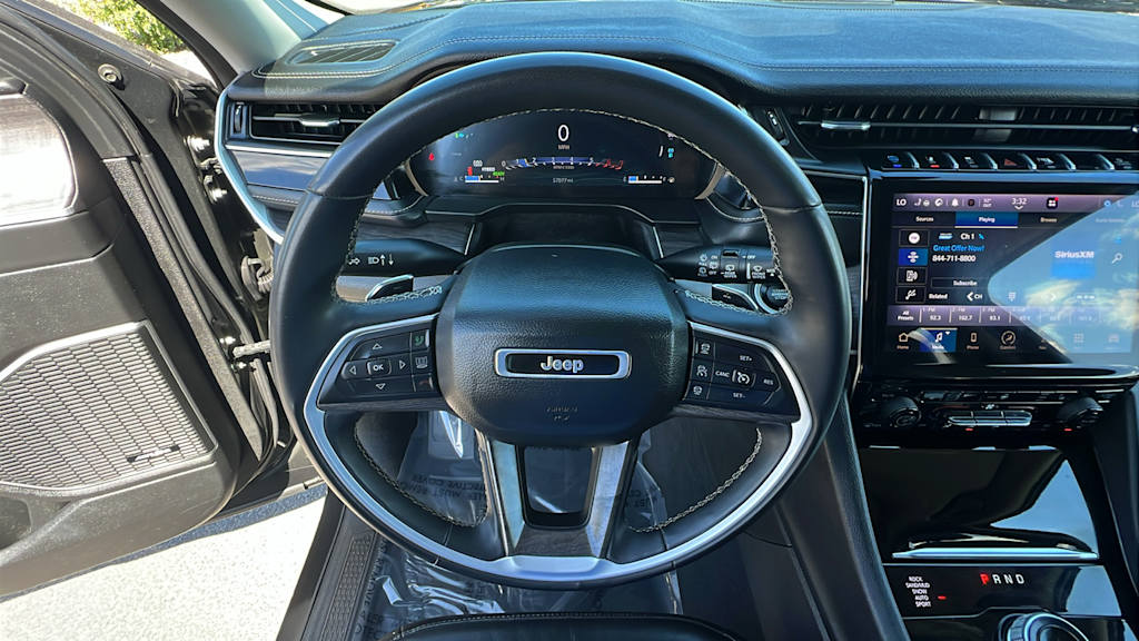Thumbnail: 2023 Jeep Grand Cherokee - 9