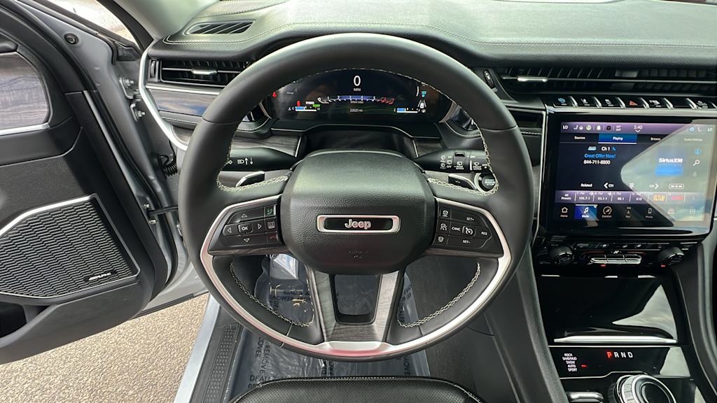 Thumbnail: 2023 Jeep Grand Cherokee - 9