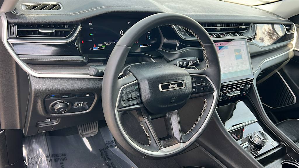 Thumbnail: 2023 Jeep Grand Cherokee - 2