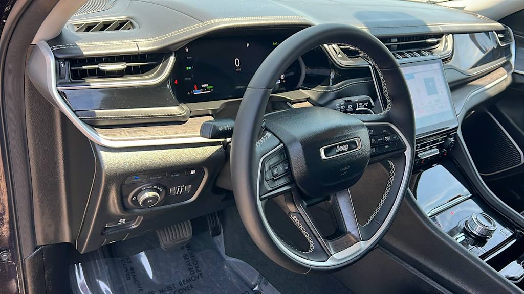 Thumbnail: 2022 Jeep Grand Cherokee - 2