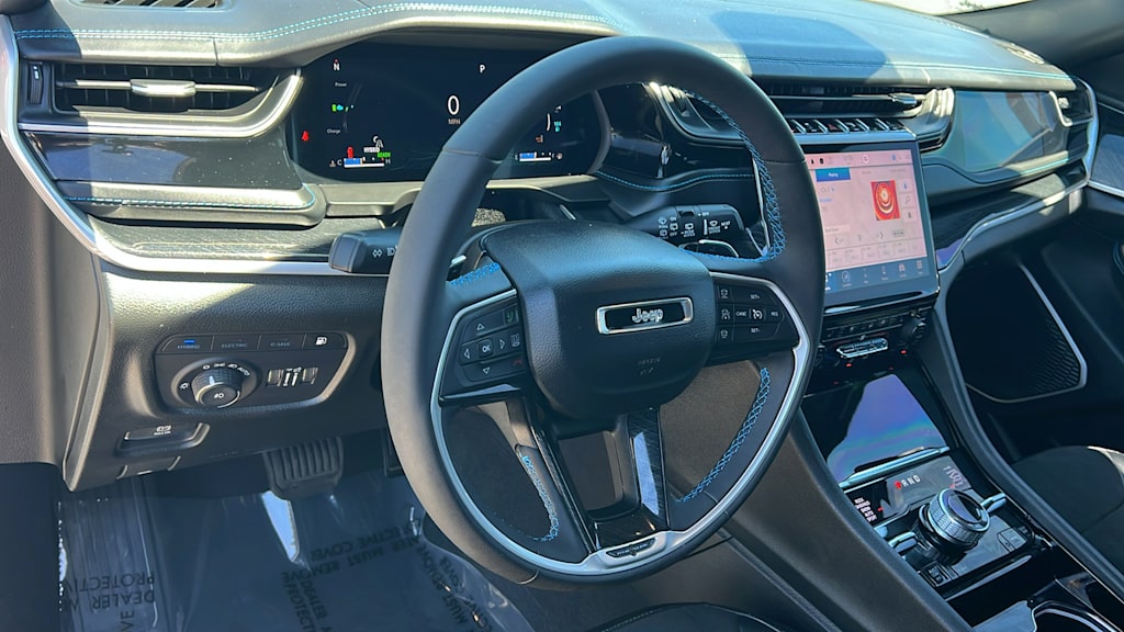 Thumbnail: 2022 Jeep Grand Cherokee - 2