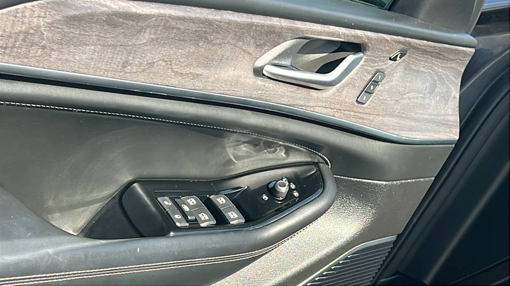 Thumbnail: 2024 Jeep Grand Cherokee - 27
