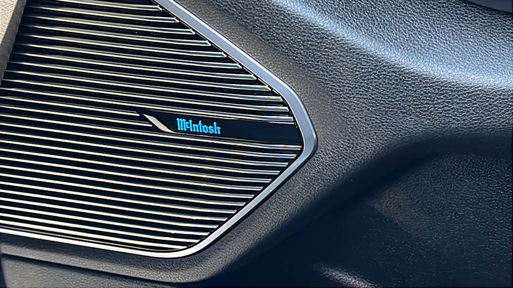 Thumbnail: 2024 Jeep Grand Cherokee - 31