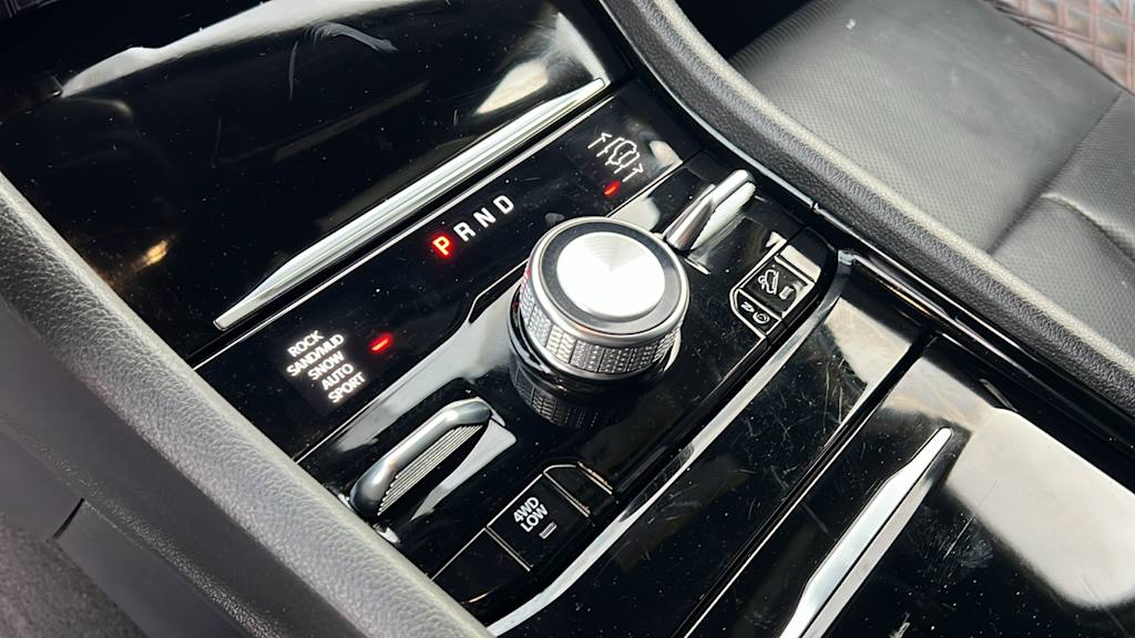 Thumbnail: 2022 Jeep Grand Cherokee - 14