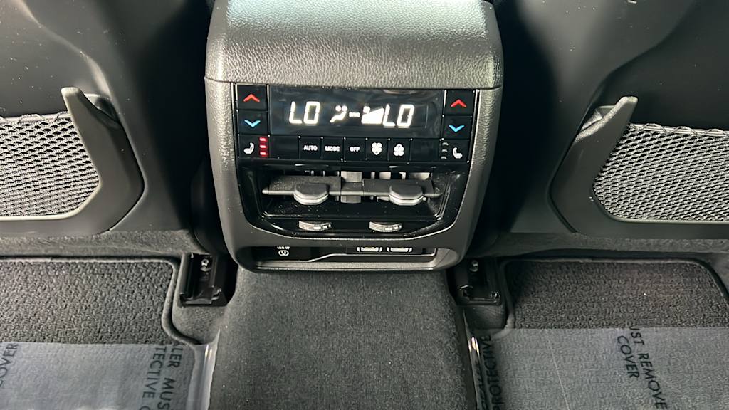 Thumbnail: 2022 Jeep Grand Cherokee - 27