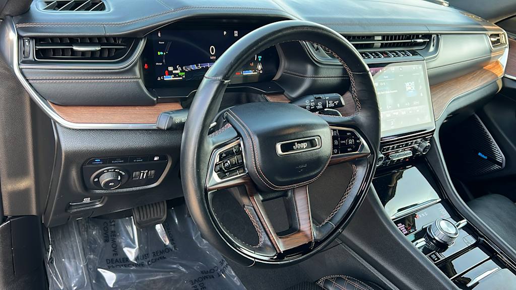 Thumbnail: 2023 Jeep Grand Cherokee - 2