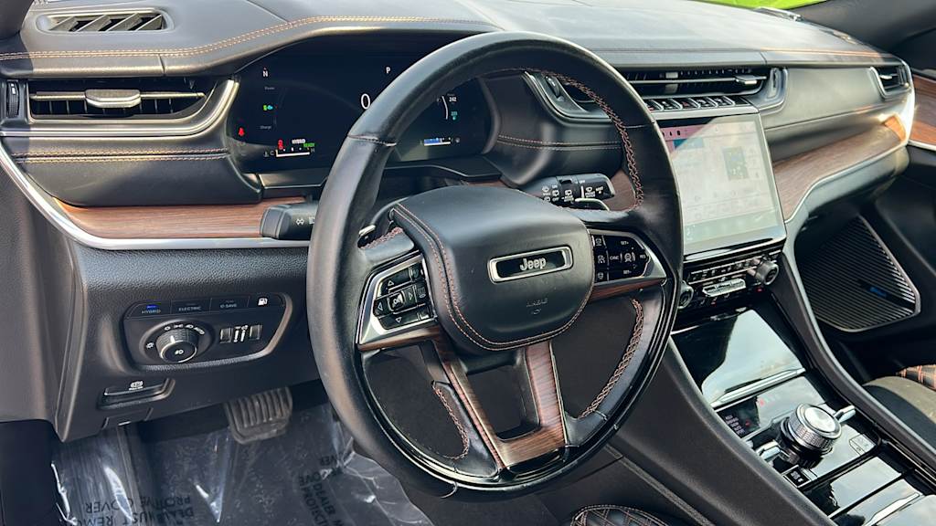 Thumbnail: 2022 Jeep Grand Cherokee - 2