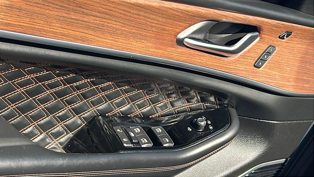 Thumbnail: 2022 Jeep Grand Cherokee - 7