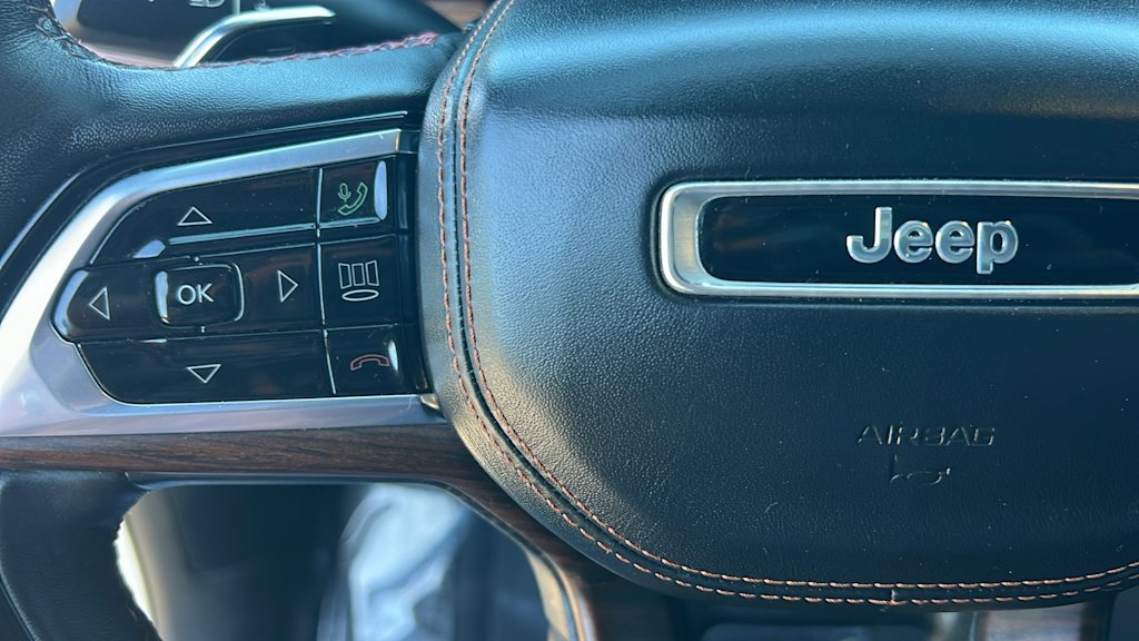 Thumbnail: 2022 Jeep Grand Cherokee - 24
