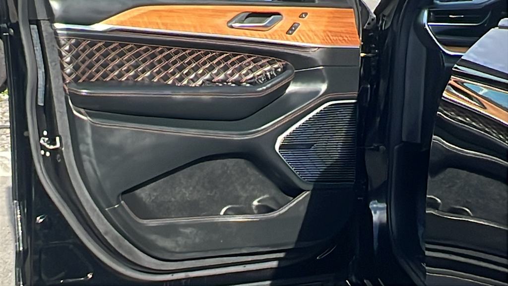 Thumbnail: 2023 Jeep Grand Cherokee - 27