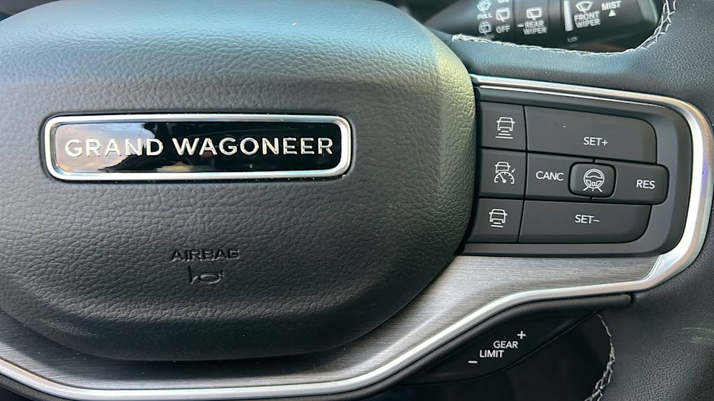 Thumbnail: 2026 Jeep Grand Wagoneer L - 26