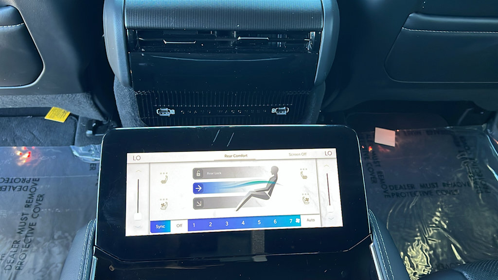 Thumbnail: 2024 Jeep Grand Wagoneer L - 28