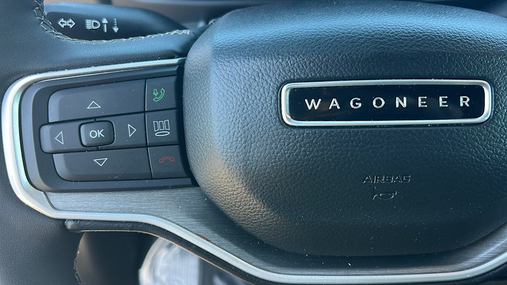 Thumbnail: 2025 Jeep Wagoneer - 24