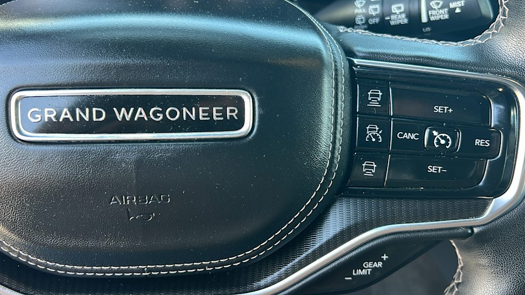 Thumbnail: 2024 Jeep Grand Wagoneer - 25