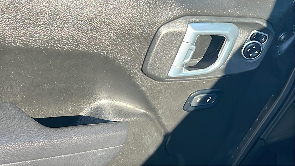 Thumbnail: 2024 Jeep Gladiator - 27