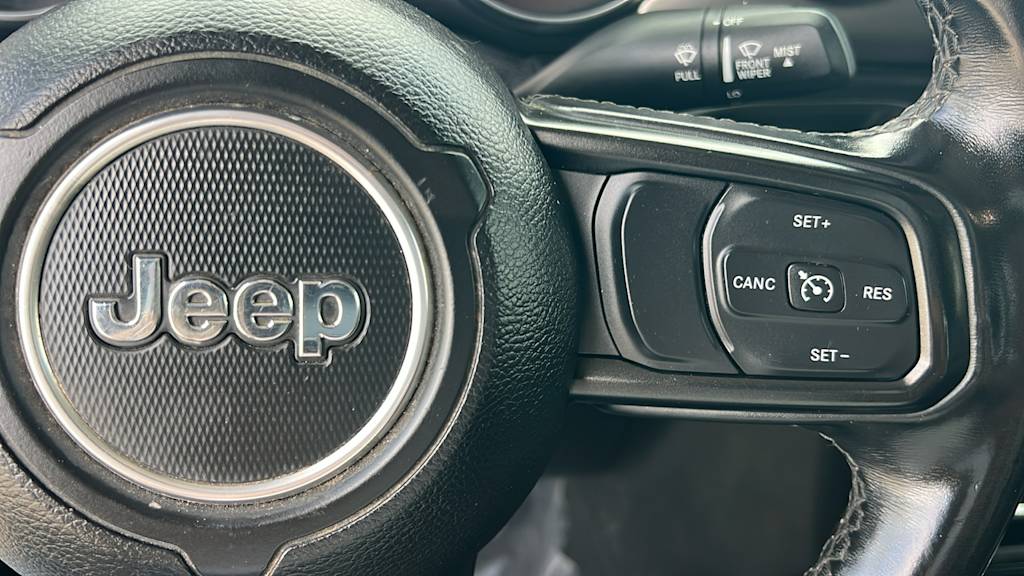 Thumbnail: 2020 Jeep Gladiator - 27