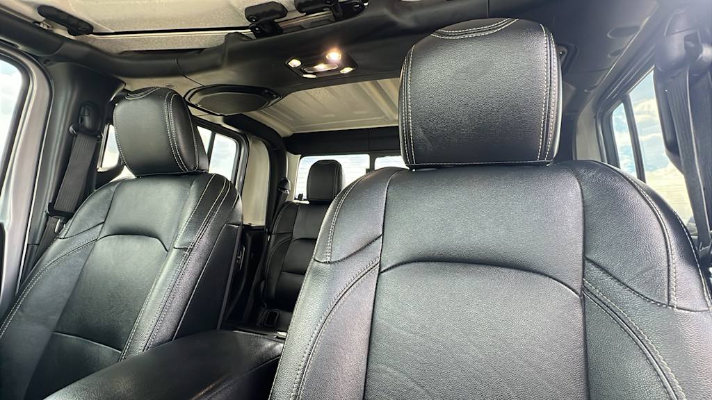 Thumbnail: 2020 Jeep Gladiator - 10