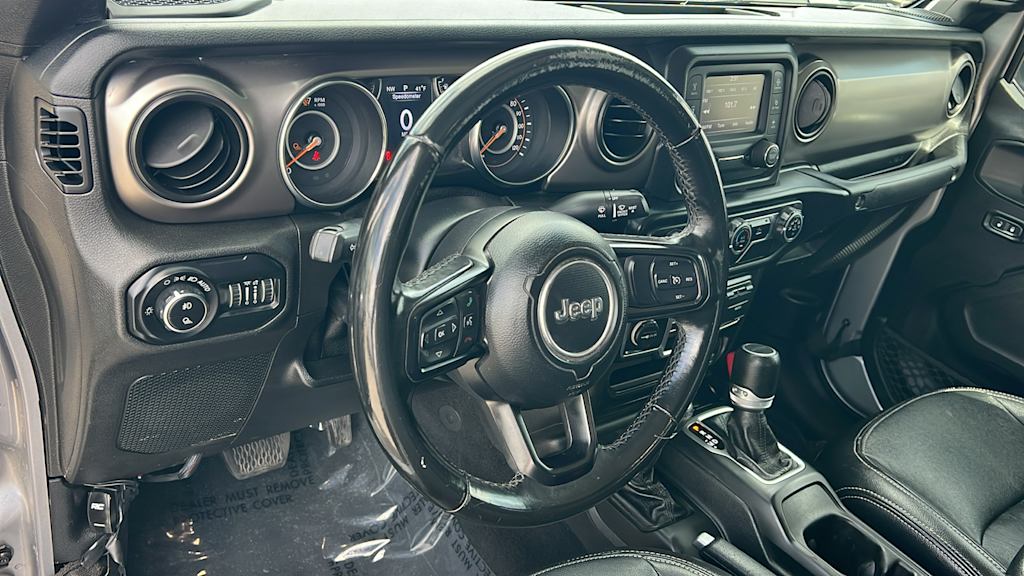 Thumbnail: 2020 Jeep Gladiator - 2