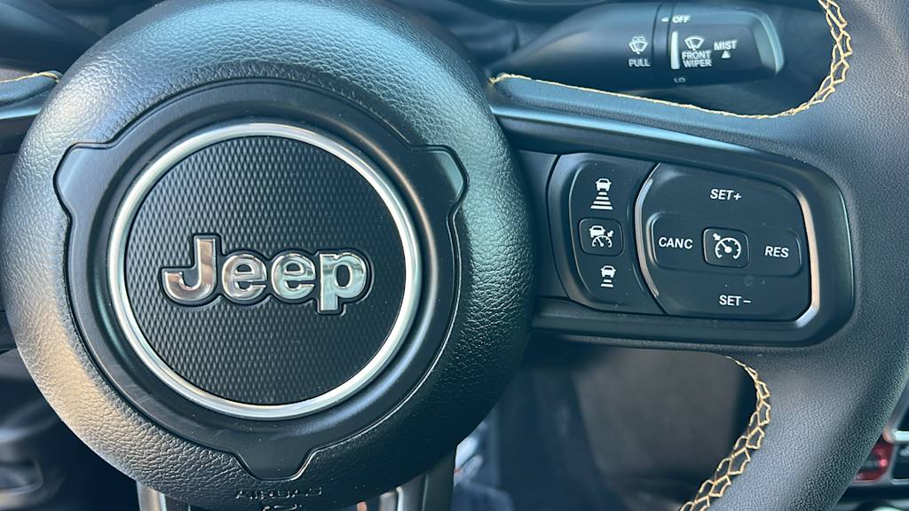 Thumbnail: 2024 Jeep Gladiator - 26