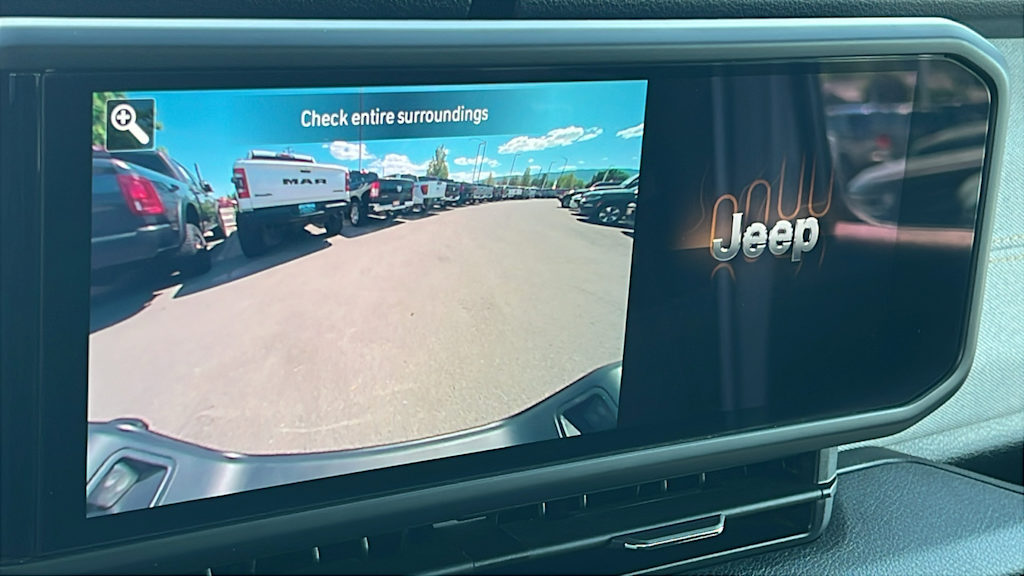 Thumbnail: 2024 Jeep Gladiator - 23