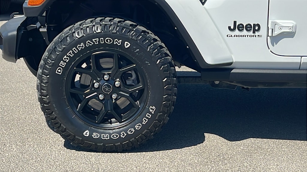 Thumbnail: 2024 Jeep Gladiator - 8