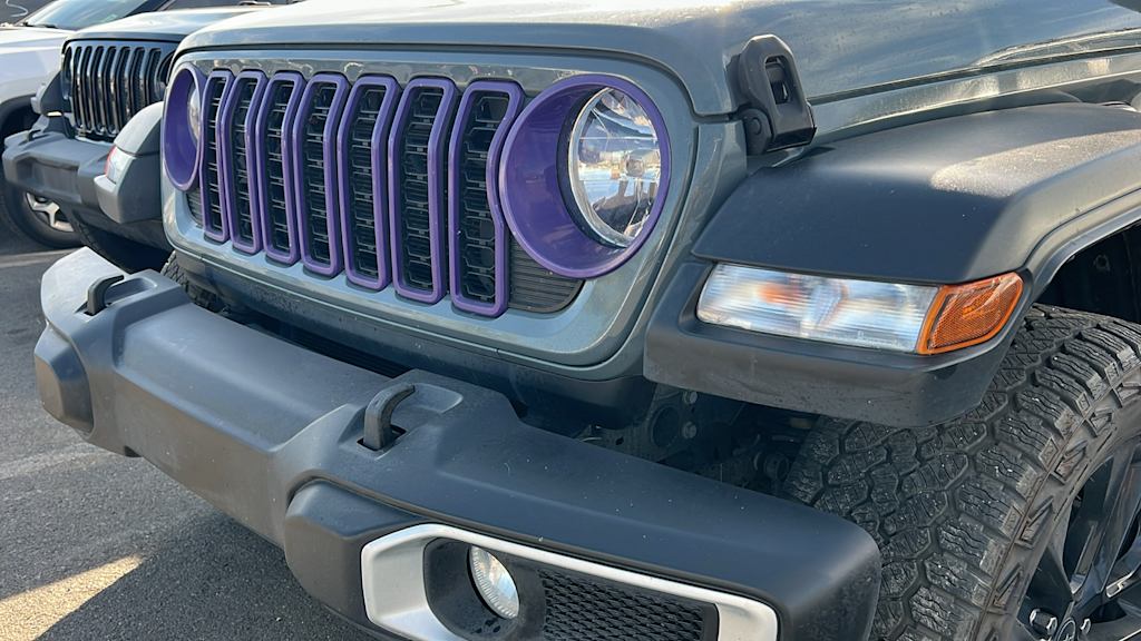 Thumbnail: 2024 Jeep Gladiator - 8