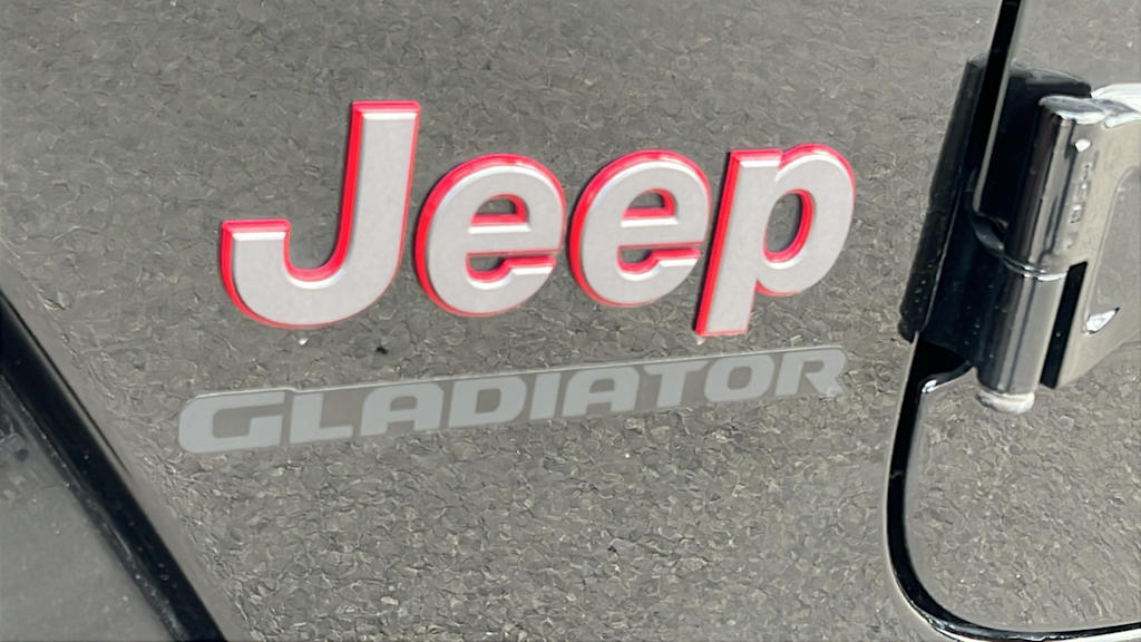 Thumbnail: 2021 Jeep Gladiator - 7