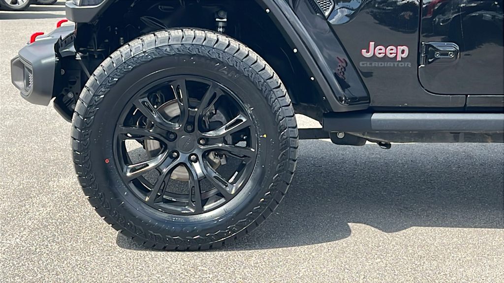 Thumbnail: 2021 Jeep Gladiator - 8