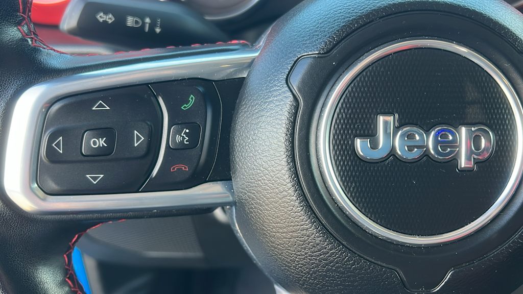 Thumbnail: 2021 Jeep Gladiator - 25