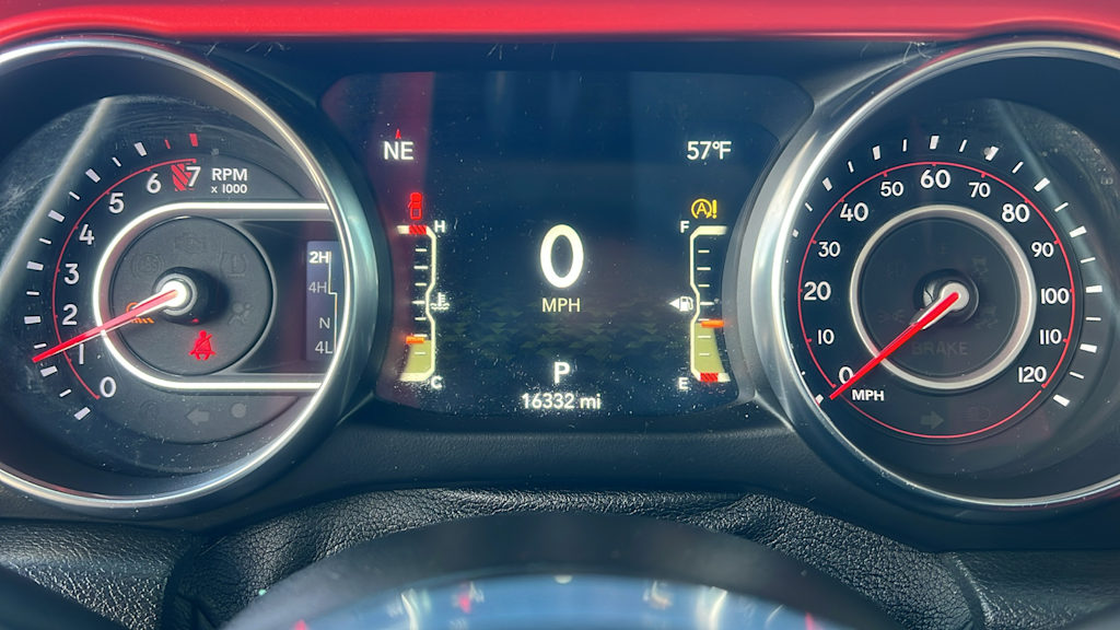 Thumbnail: 2021 Jeep Gladiator - 27