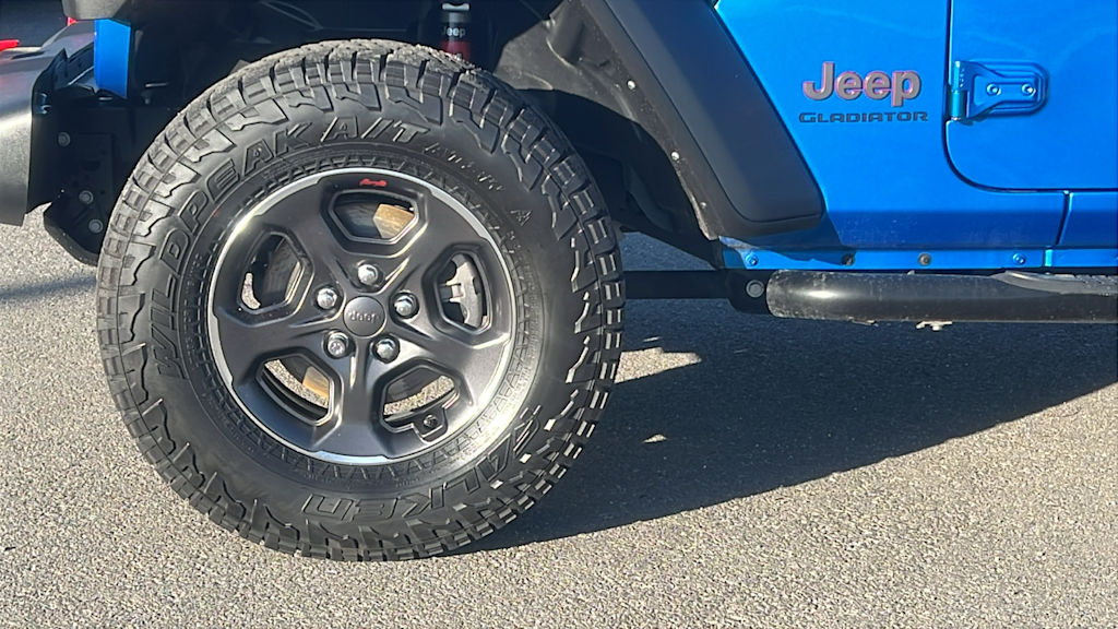 Thumbnail: 2021 Jeep Gladiator - 8