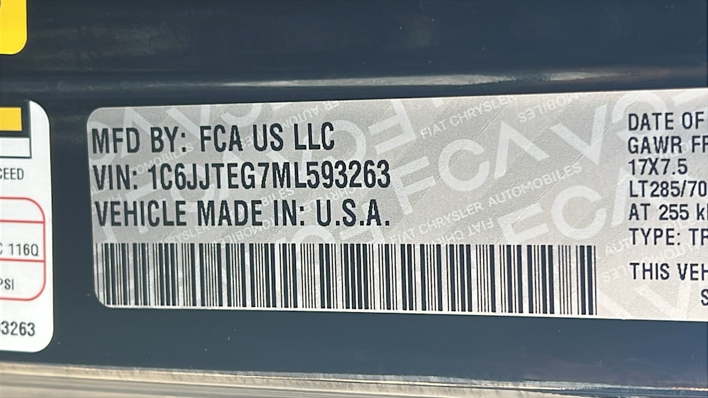 Thumbnail: 2021 Jeep Gladiator - 18