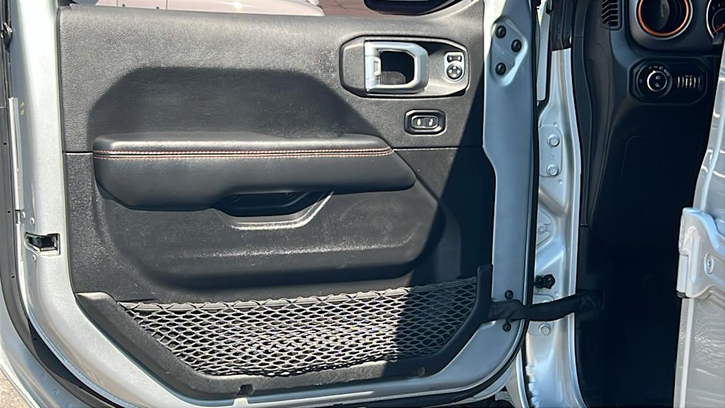Thumbnail: 2022 Jeep Gladiator - 28