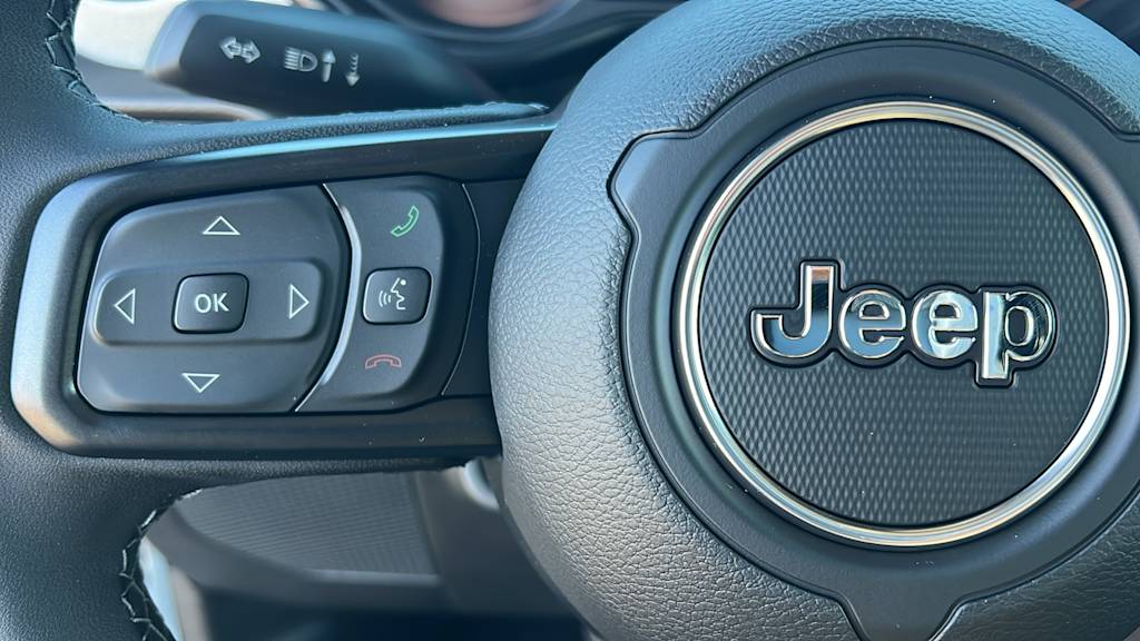 Thumbnail: 2026 Jeep Gladiator - 24