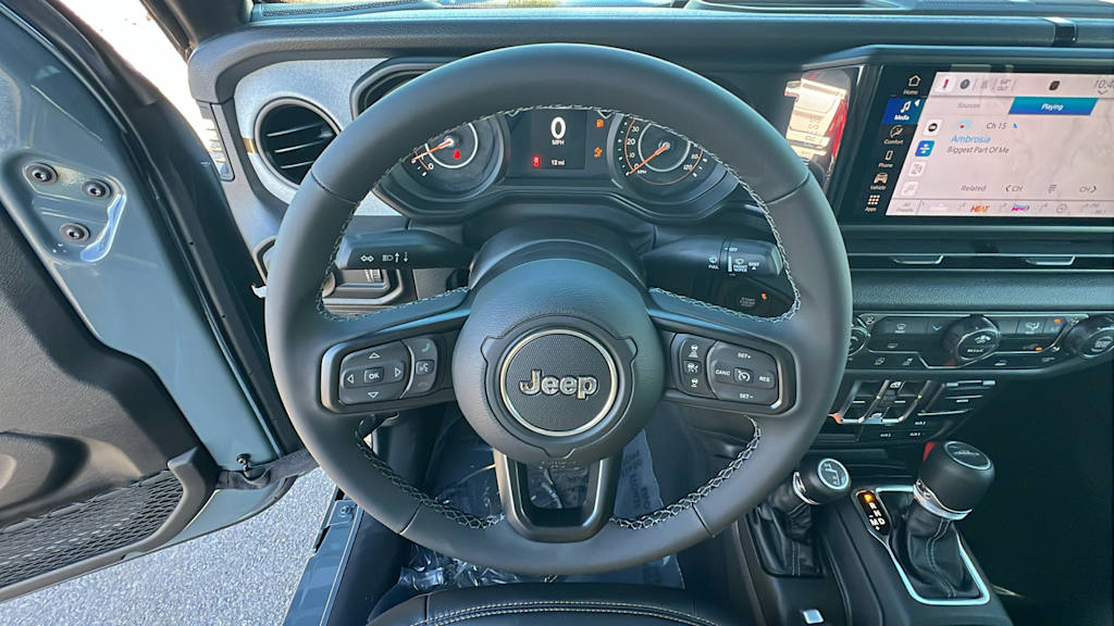 Thumbnail: 2026 Jeep Gladiator - 9